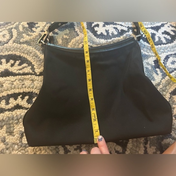 Guy LaRoche Paris Bag - Picture 9 of 10